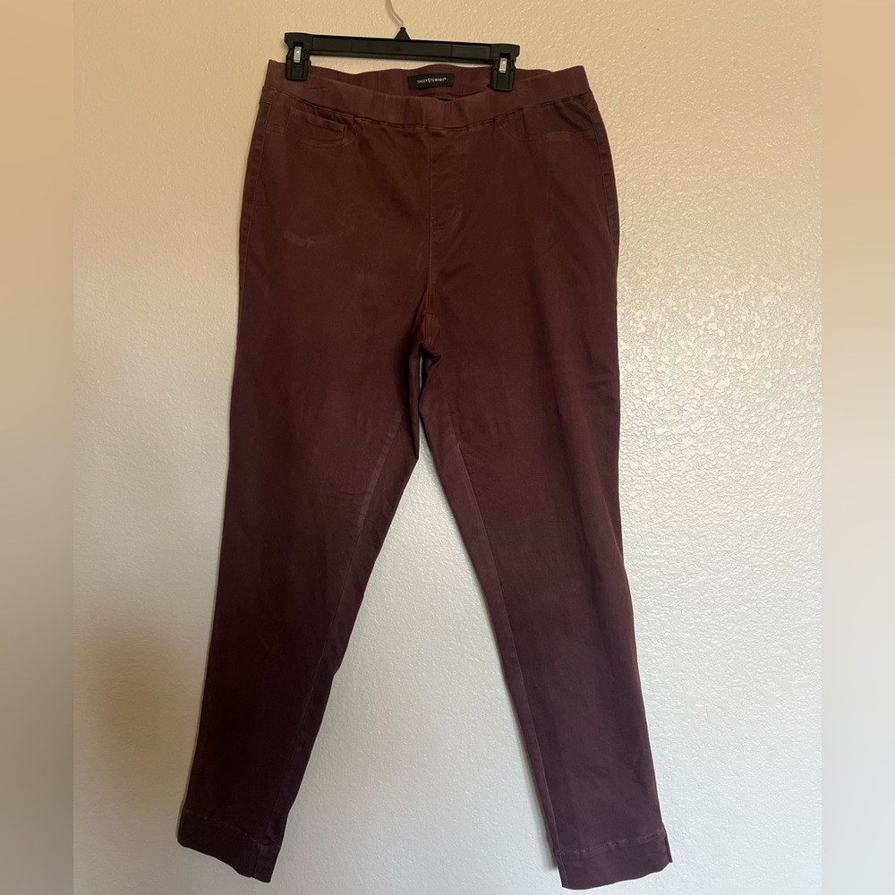 Women’s Ashley Stewart straight leg trousers size 16 elastic waist pull on pant